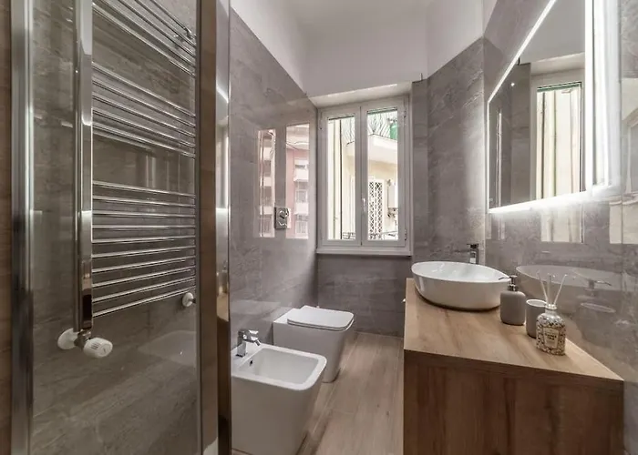 Domus 124, Elegant Comfort With Parking Apartment Rom