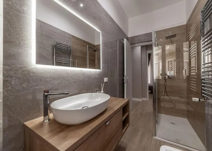 Domus 124, Elegant Comfort With Parking * Rom